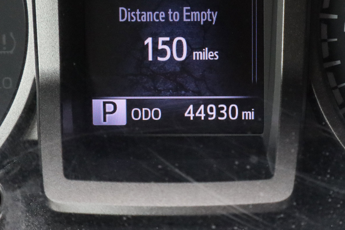 Used 2022 Toyota Tacoma TRD Off-Road image 34