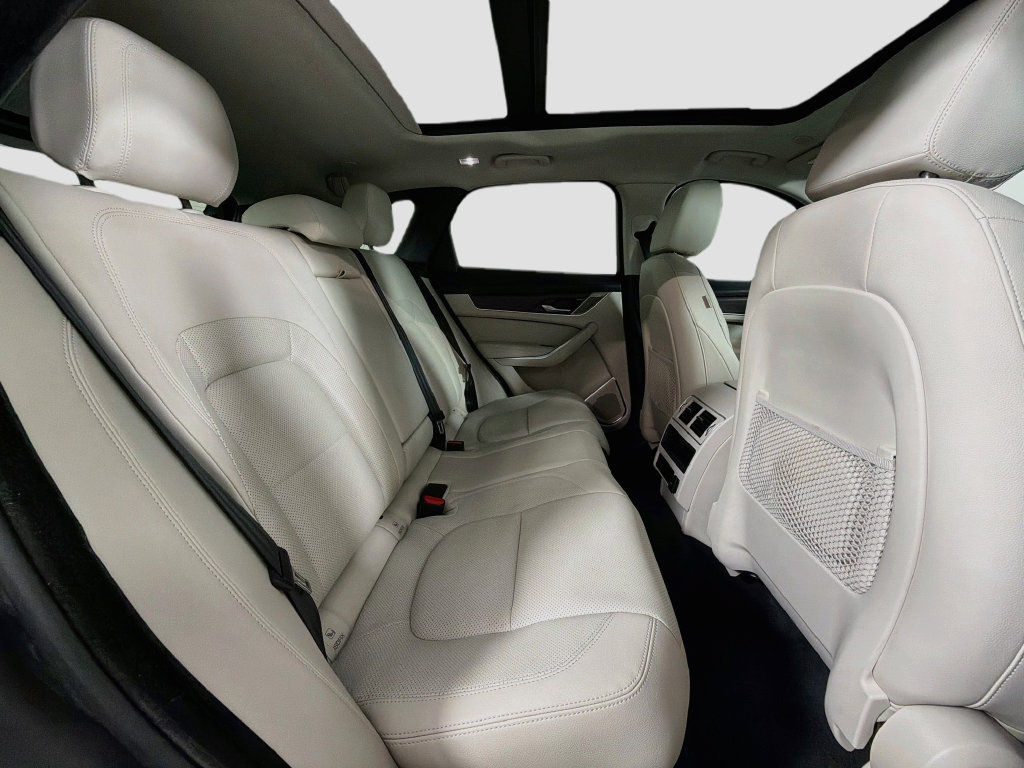 Used 2023 Jaguar F-PACE S AWD/4WD image 29
