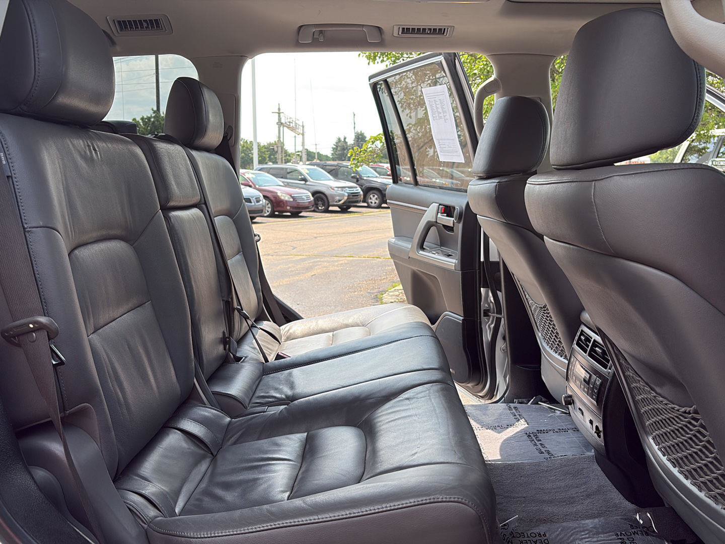 Used 2009 Toyota Land Cruiser w/ Upgrade Pkg AWD/4WD image 13