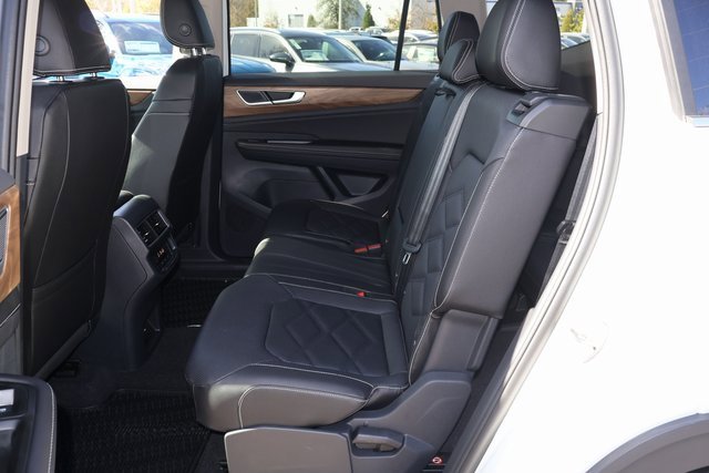New 2026 Volkswagen Atlas SE image 13