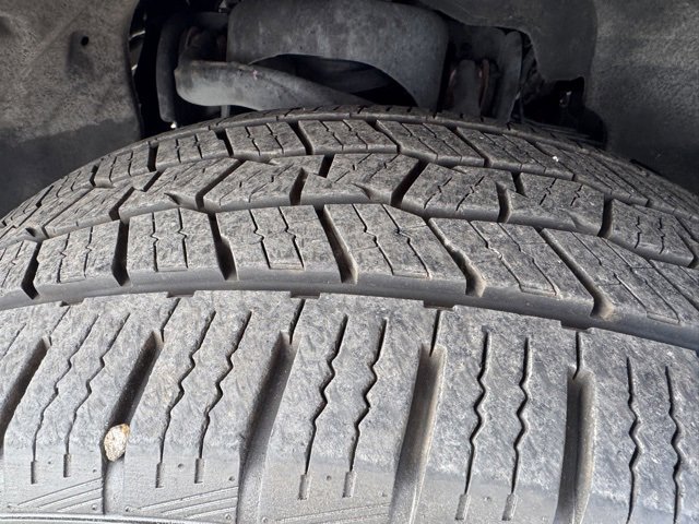 Used 2023 Ford Expedition Max Limited image 13