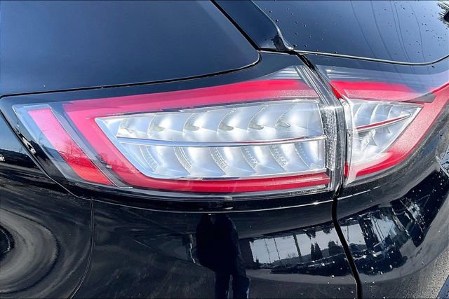 Used 2017 Ford Edge Sport w/ Equipment Group 401A AWD/4WD image 23