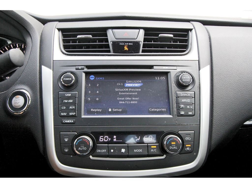 Used 2016 Nissan Altima 2.5 SL w/ 2.5 Technology w/LED Package FWD image 22