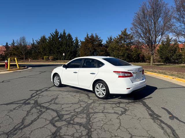 Used 2014 Nissan Sentra SL w/ Premium Package image 3