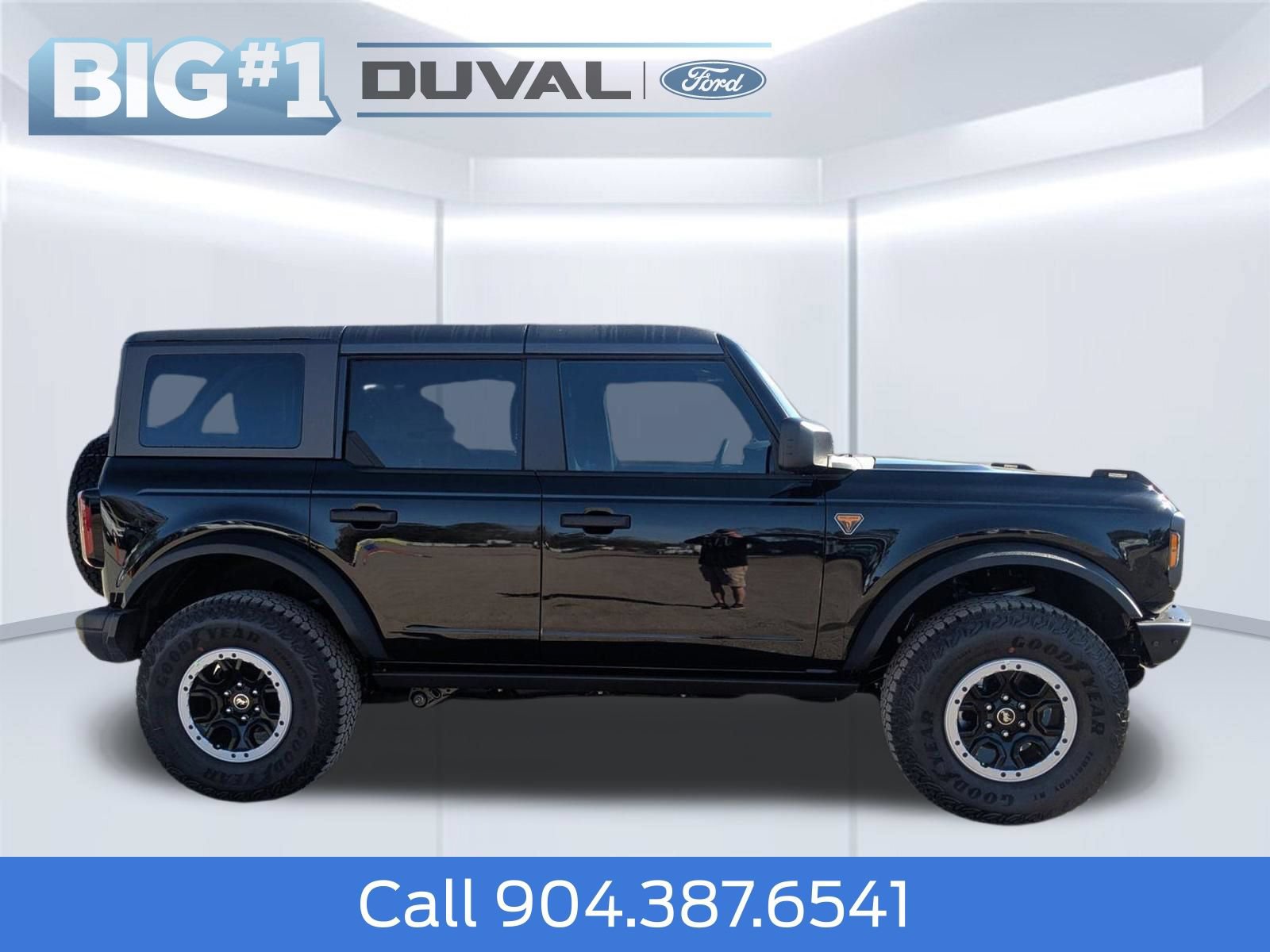 New 2025 Ford Bronco Badlands w/ Sasquatch Package AWD/4WD video 3