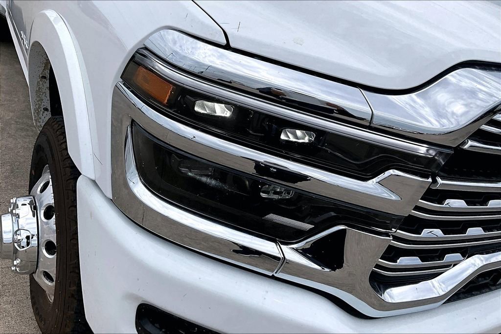 New 2025 RAM 3500 Longhorn image 16