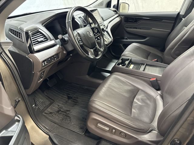 Used 2018 Honda Odyssey Elite image 12