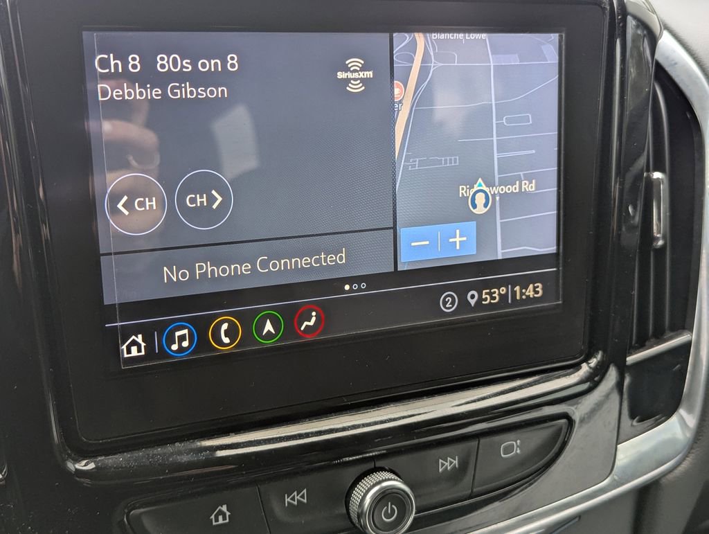 Used 2020 Chevrolet Traverse RS image 9