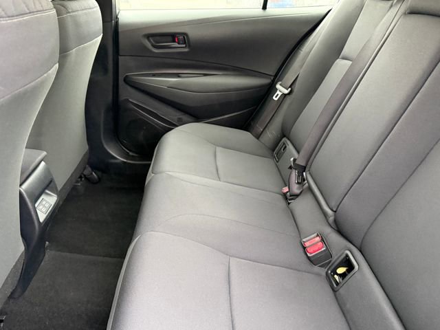 Used 2025 Toyota Corolla LE w/ Carpet Mat Package (TMS) FWD image 28