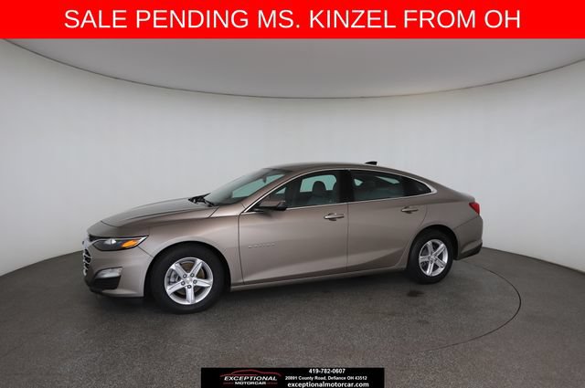 Used 2022 Chevrolet Malibu LS w/ Driver Confidence Package II FWD image 4