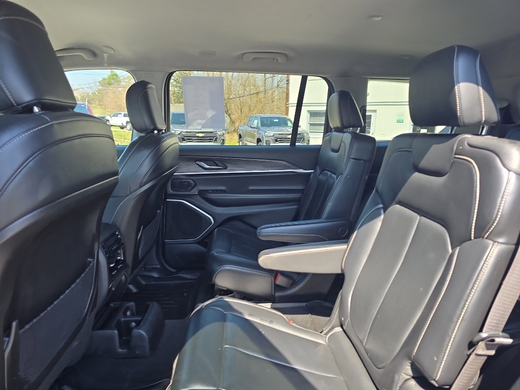 Used 2021 Jeep Grand Cherokee L Limited image 14