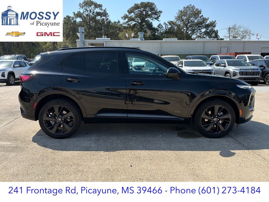 Certified 2025 Buick Envision Sport Touring image 8