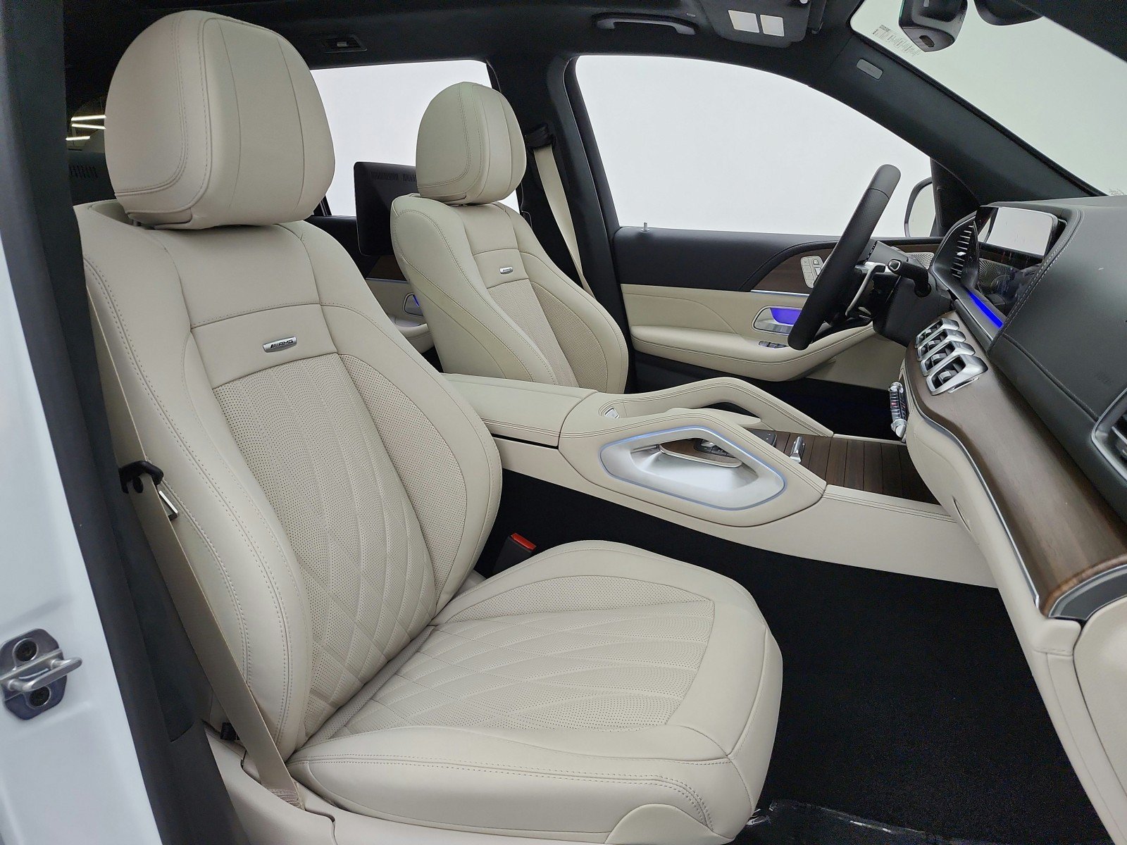 New 2026 Mercedes-Benz GLS 63 AMG 4MATIC image 14