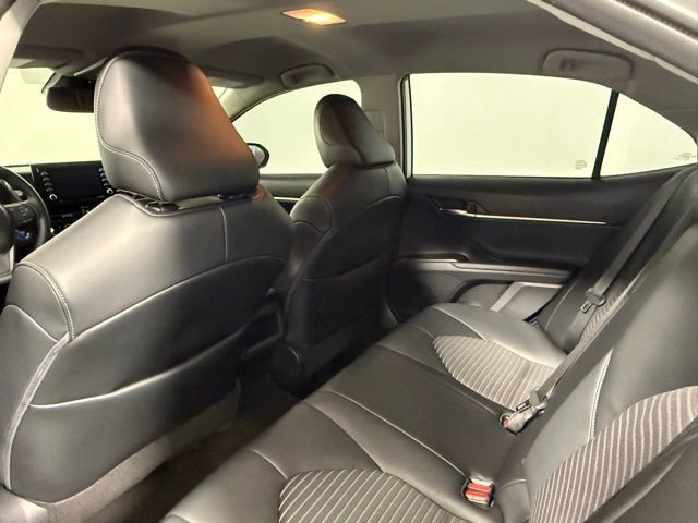 Used 2022 Toyota Camry SE image 39