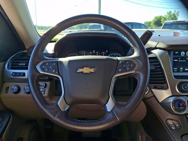 Used 2017 Chevrolet Suburban Premier AWD/4WD image 20