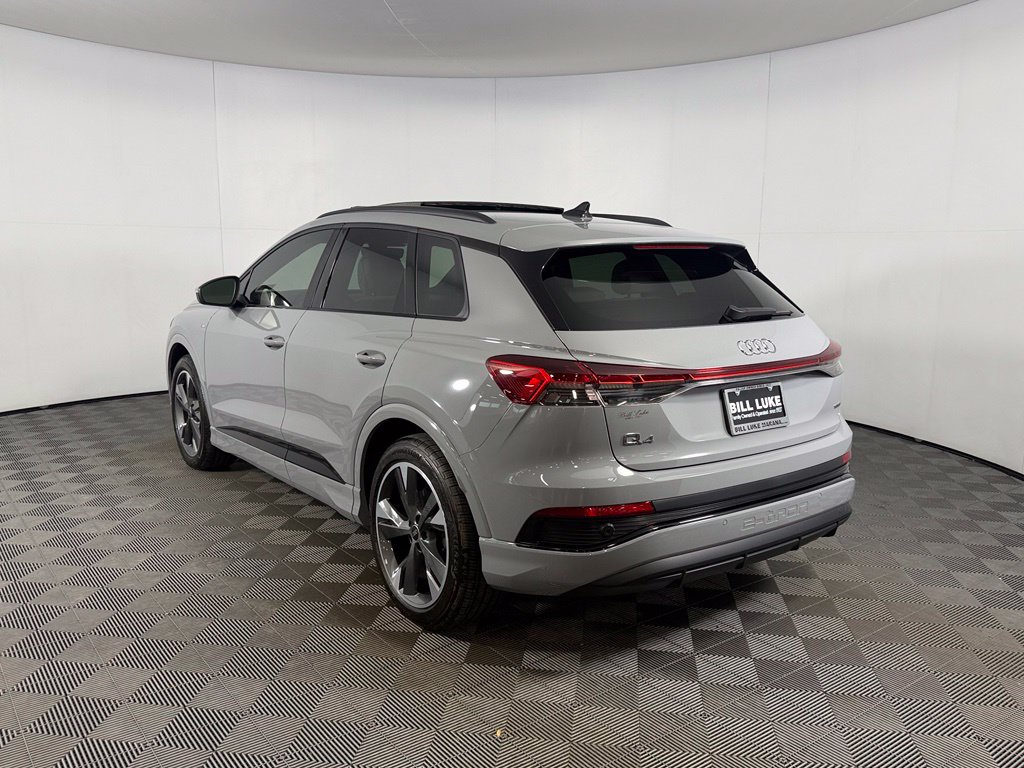 Used 2025 Audi Q4 e-tron Prestige w/ Black Optic Package AWD/4WD image 10