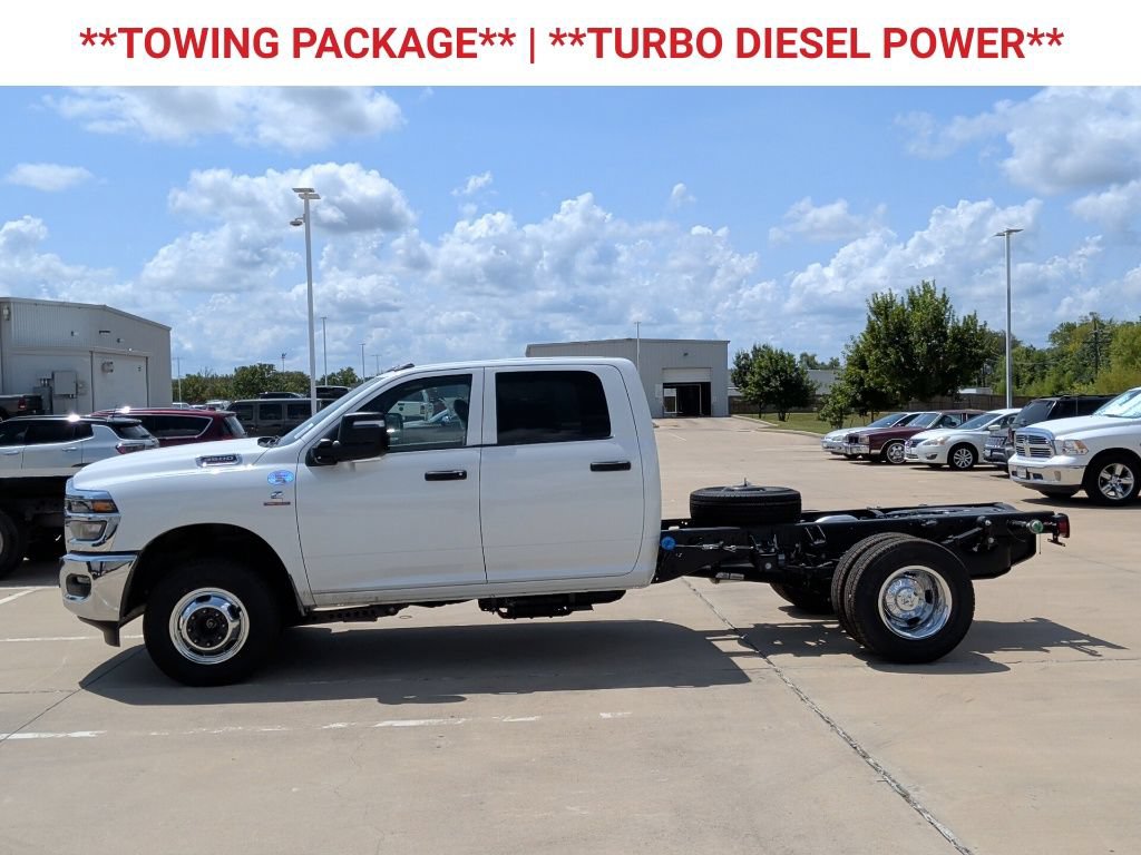 New 2026 RAM 3500 Tradesman w/ Chrome Appearance Group A AWD/4WD image 5