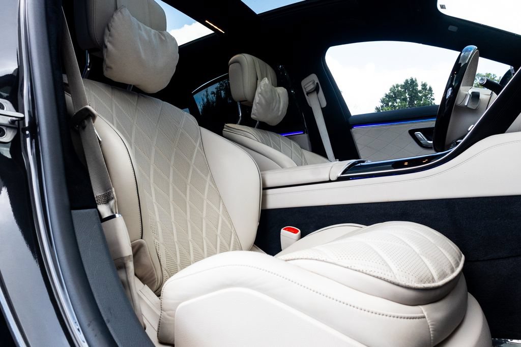 Used 2021 Mercedes-Benz S 580 4MATIC Sedan w/ AMG Line image 46