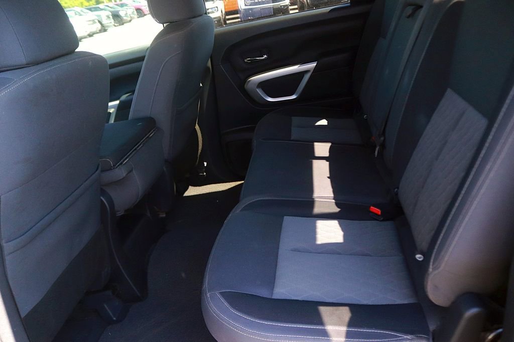 Used 2021 Nissan Titan SV w/ Accessory Utility Package AWD/4WD image 15