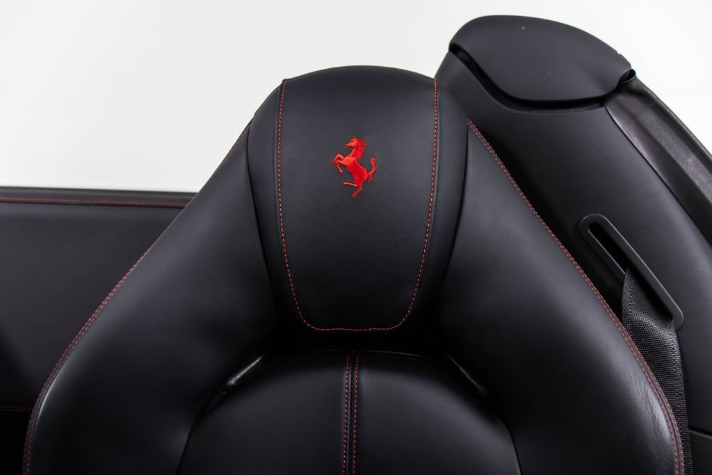 Certified 2022 Ferrari F8 Tributo image 44