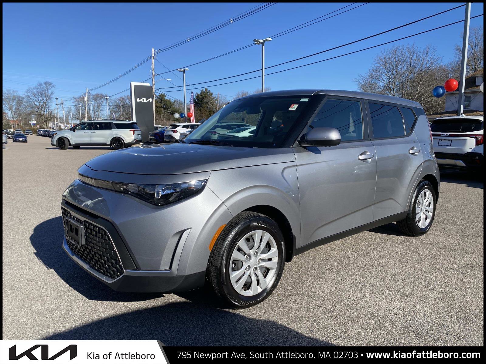 Used 2025 Kia Soul LX image 1