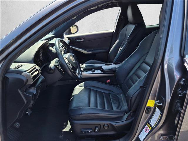 Used 2014 Lexus IS 250 w/ F-Sport Package RWD image 10