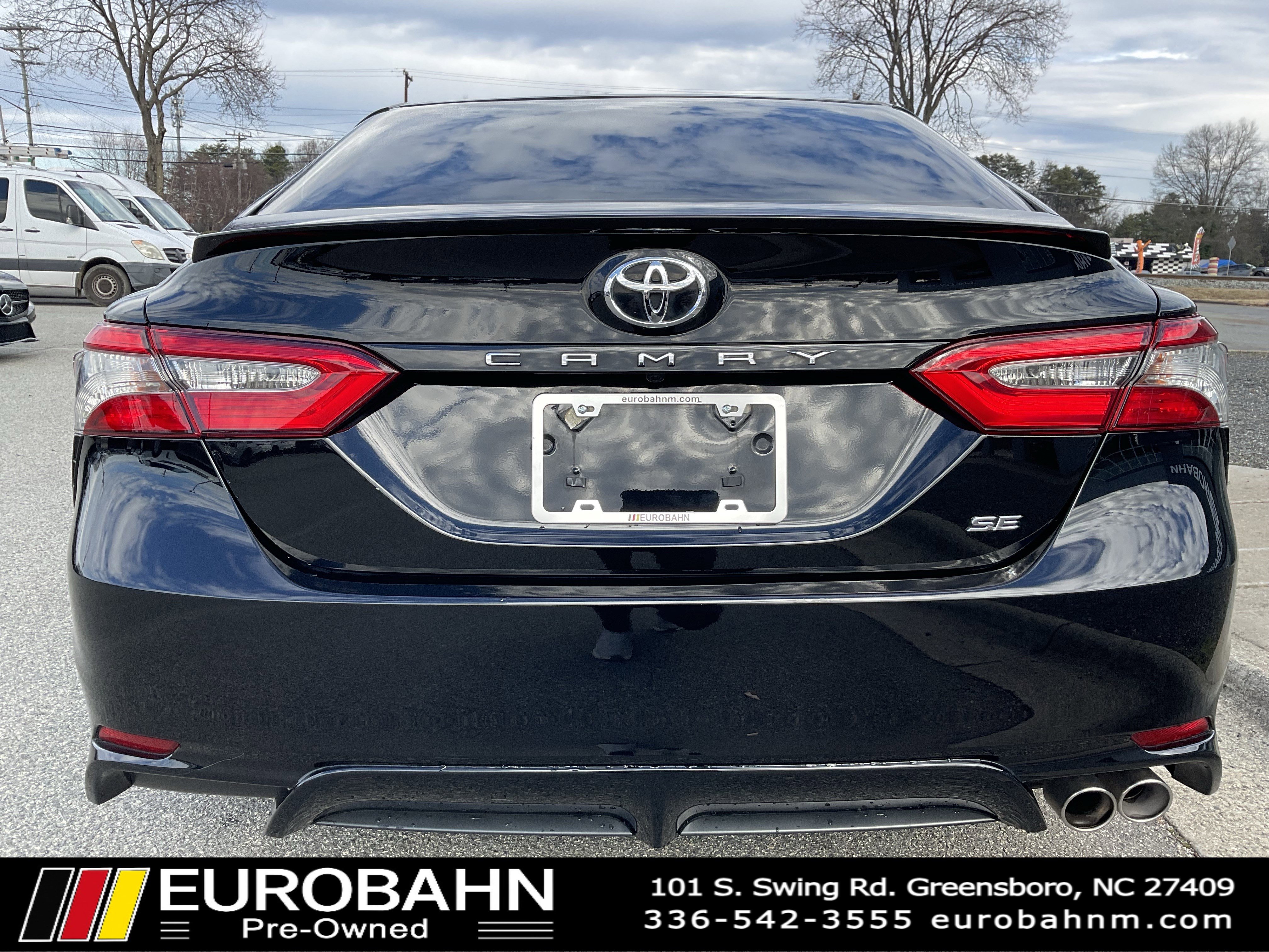 Used 2018 Toyota Camry L image 4