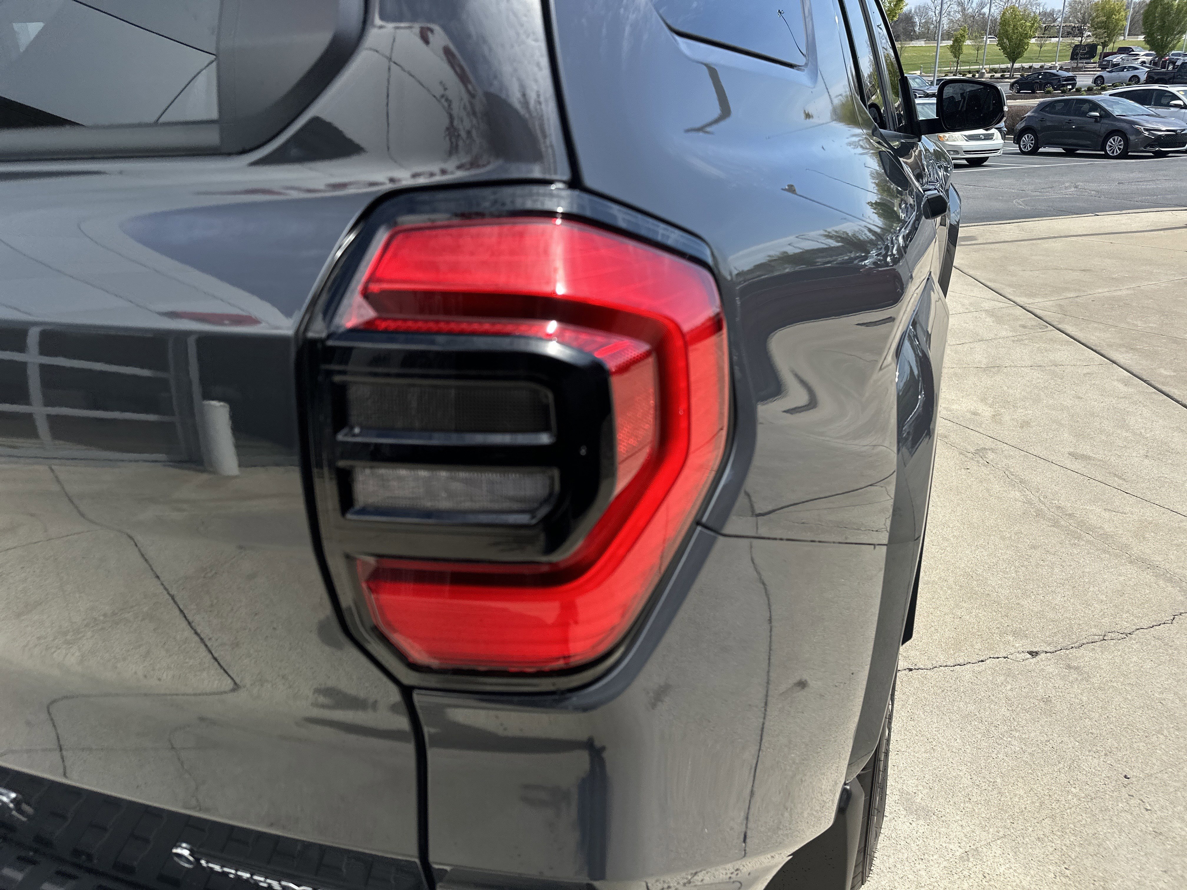 Used 2025 Toyota 4Runner Limited image 18