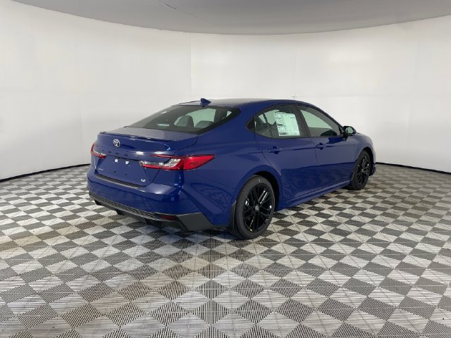 New 2026 Toyota Camry SE FWD image 9