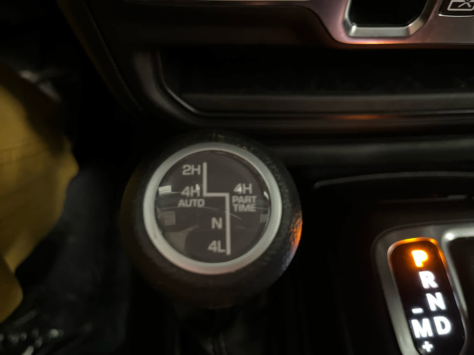 Used 2025 Jeep Wrangler Sahara image 26