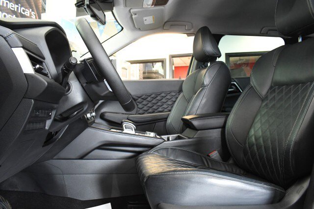 Used 2022 Mitsubishi Outlander SEL AWD/4WD image 28