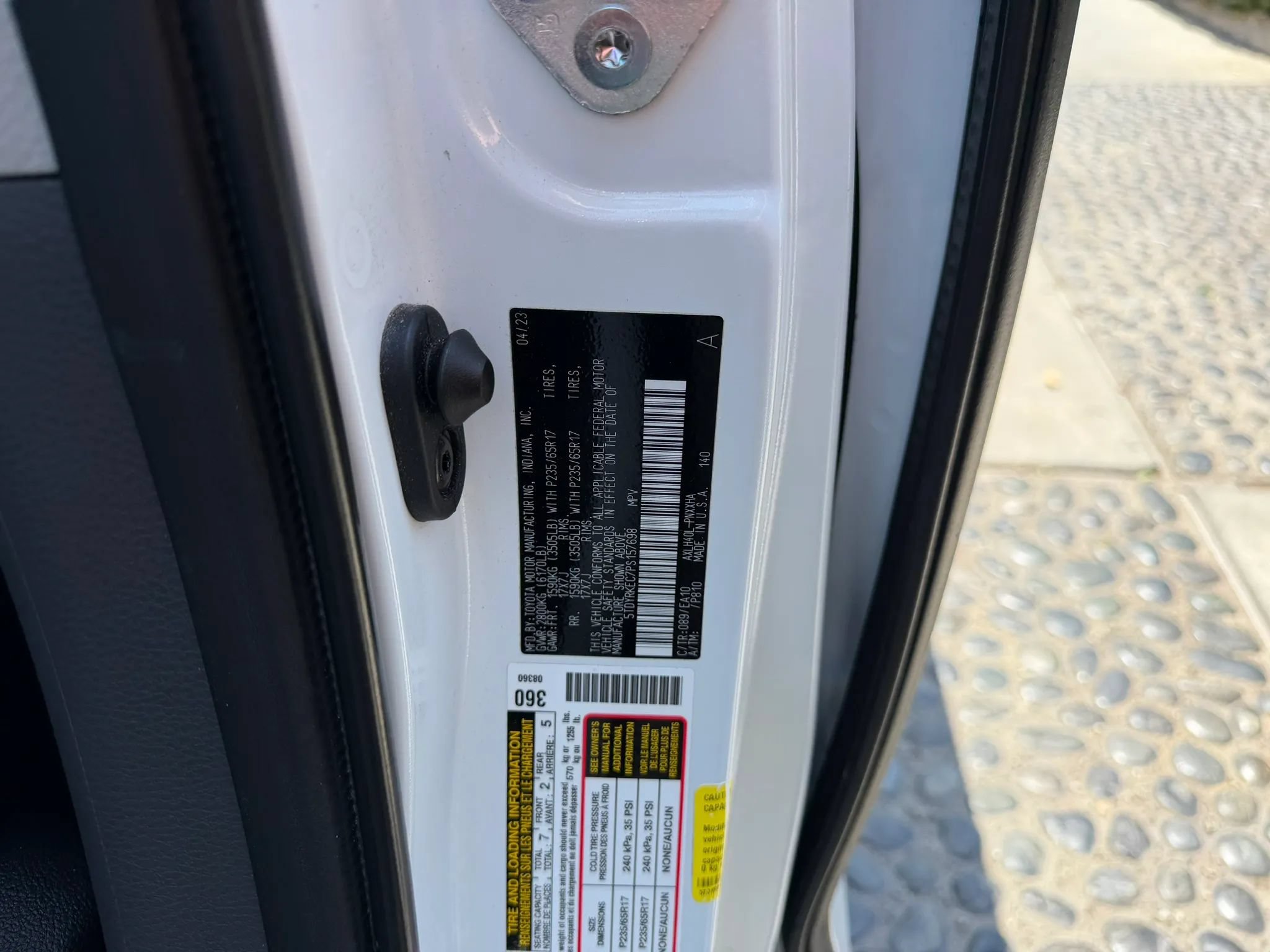 Used 2023 Toyota Sienna XLE FWD image 37