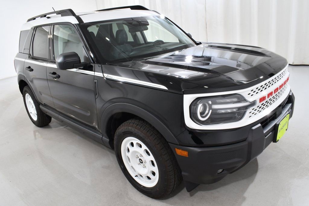 New 2025 Ford Bronco Sport Heritage w/ Convenience Package image 5