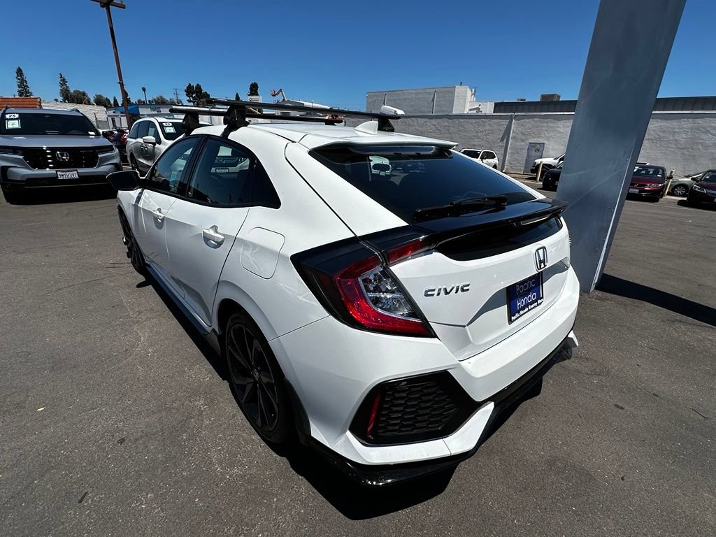 Used 2019 Honda Civic Sport Touring image 7