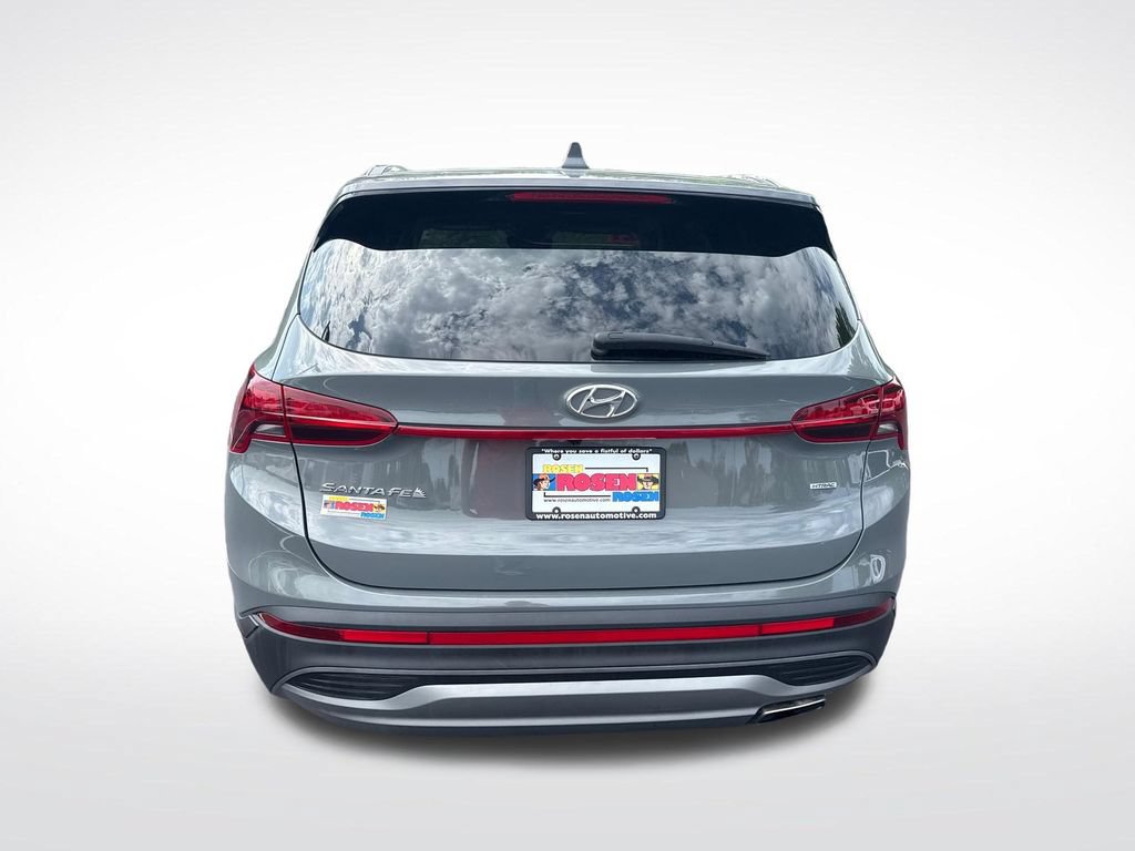 Used 2021 Hyundai Santa Fe SE AWD/4WD image 4