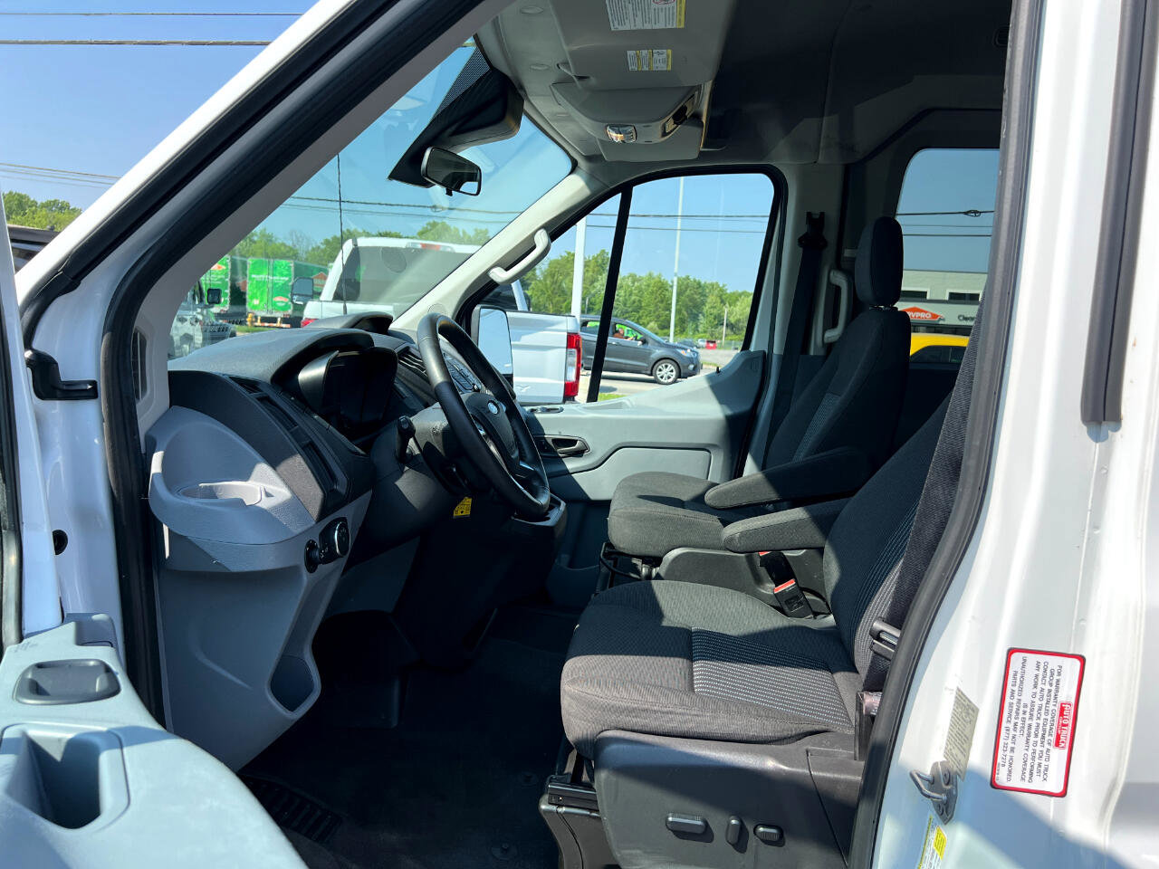 Used 2016 Ford Transit 150 XLT image 14