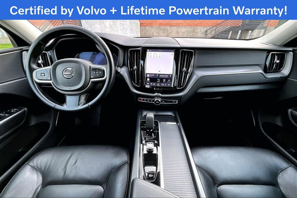 Used 2025 Volvo XC60 B5 Core image 20