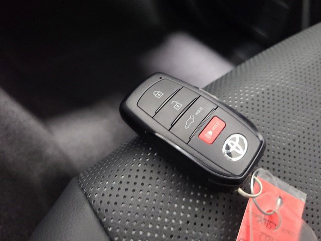 New 2026 Toyota 4Runner TRD Off-Road Premium AWD/4WD image 34