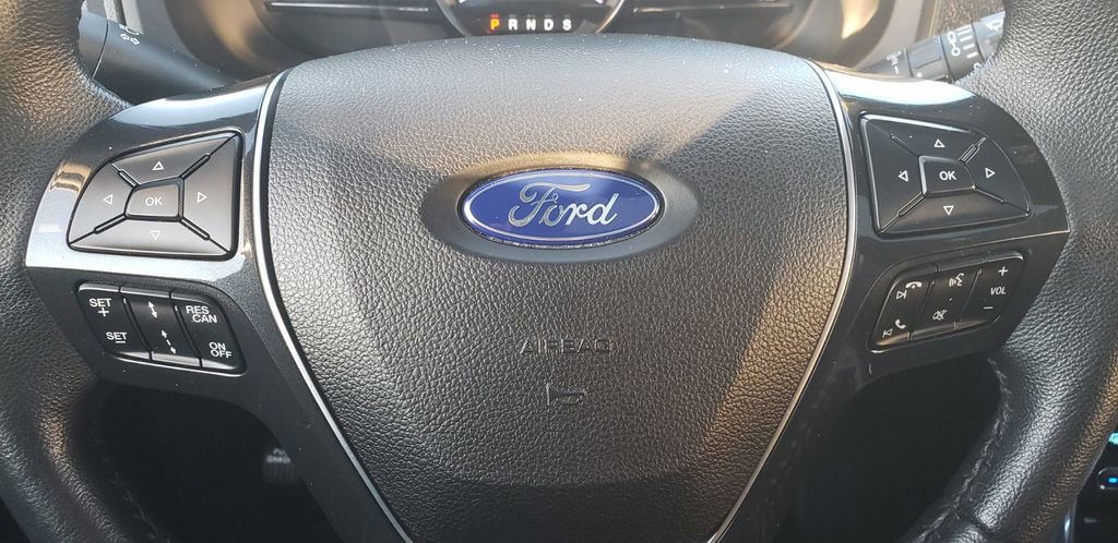 Used 2019 Ford Explorer Limited w/ Ford Safe & Smart Package image 25