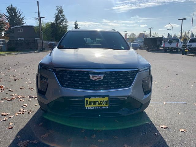 Used 2024 Cadillac XT4 Premium Luxury image 10