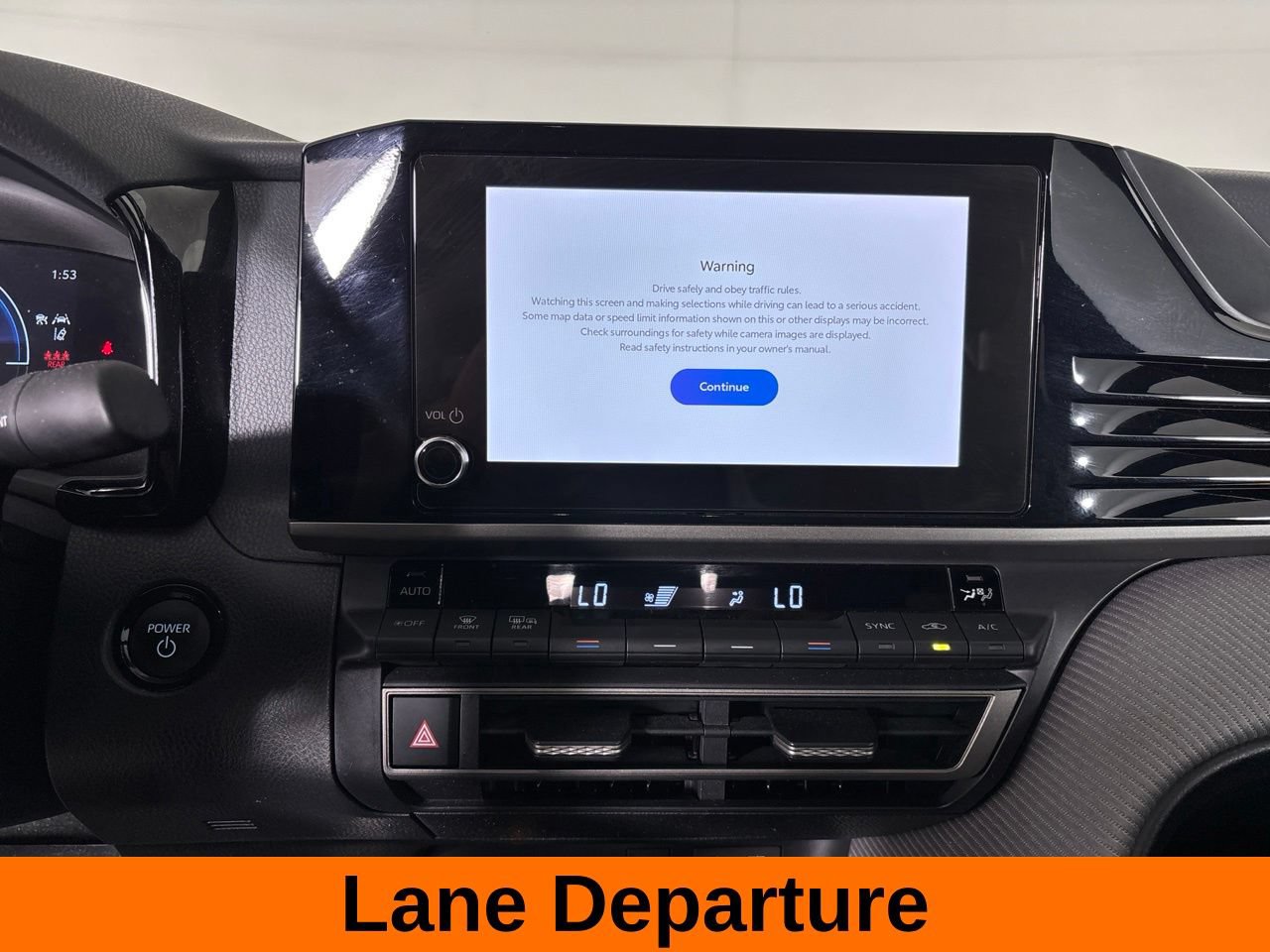 Used 2025 Toyota Camry SE FWD image 17