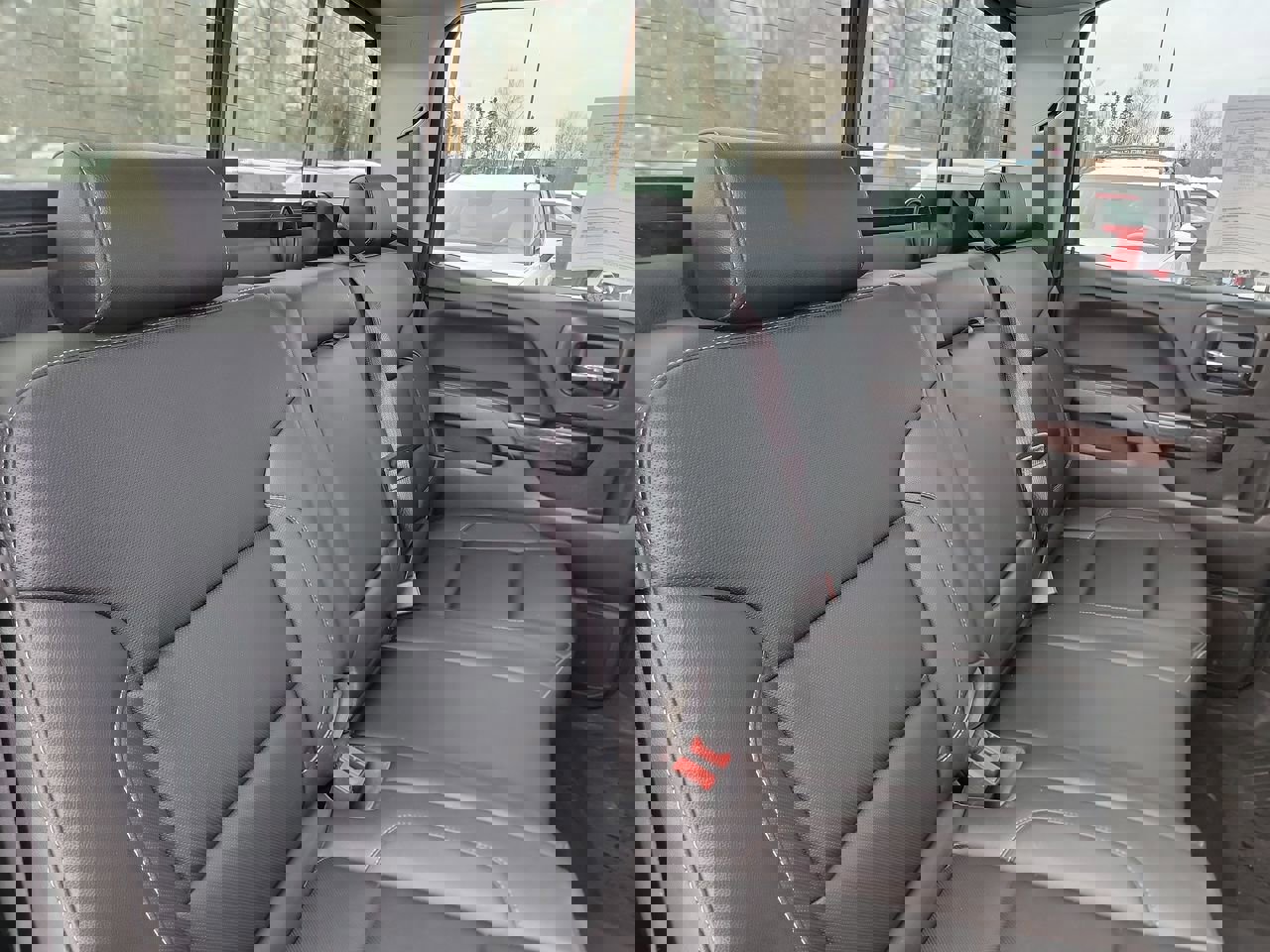 Used 2018 GMC Sierra 1500 SLT image 22