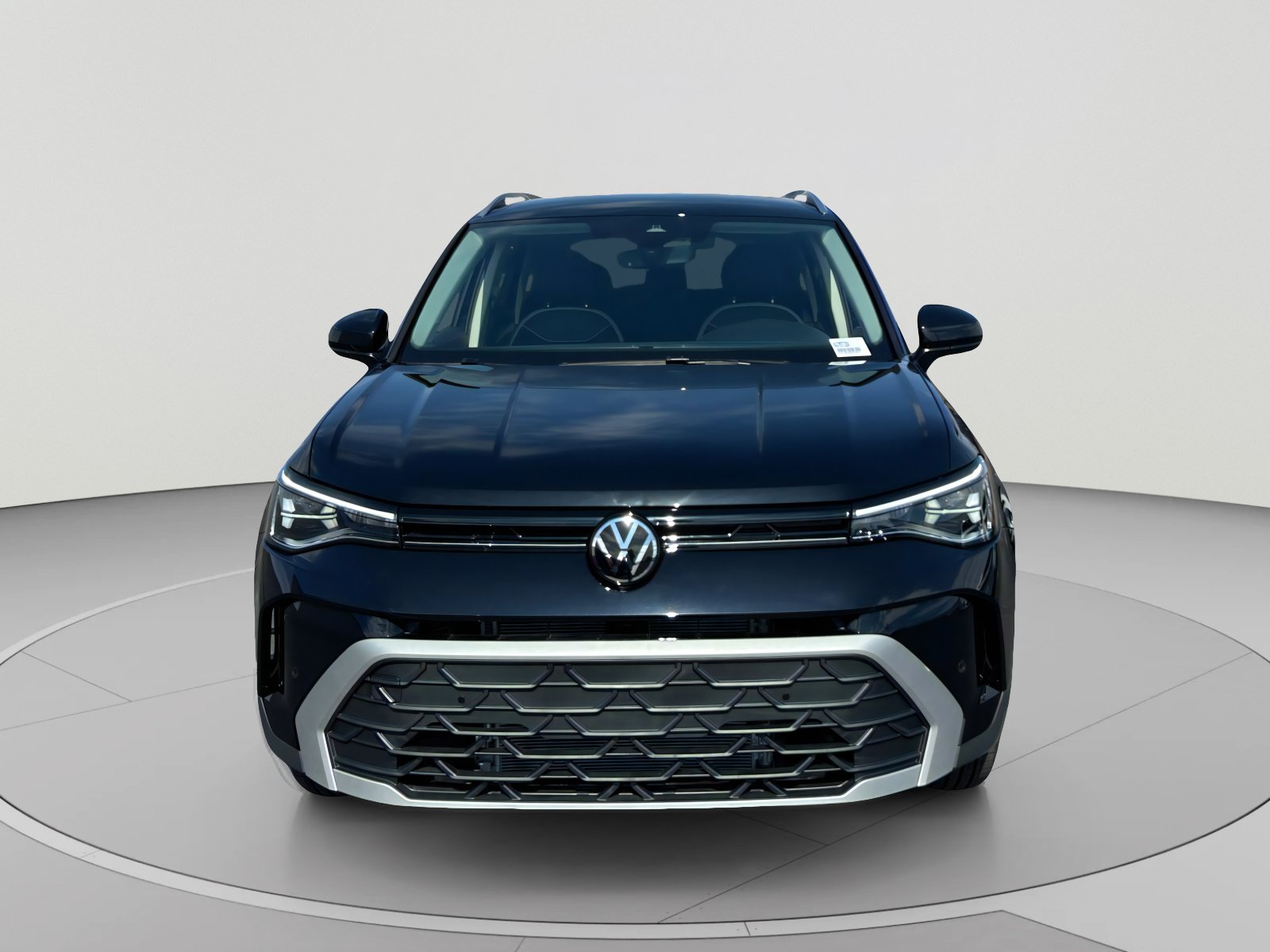 New 2026 Volkswagen Taos SE AWD/4WD image 8
