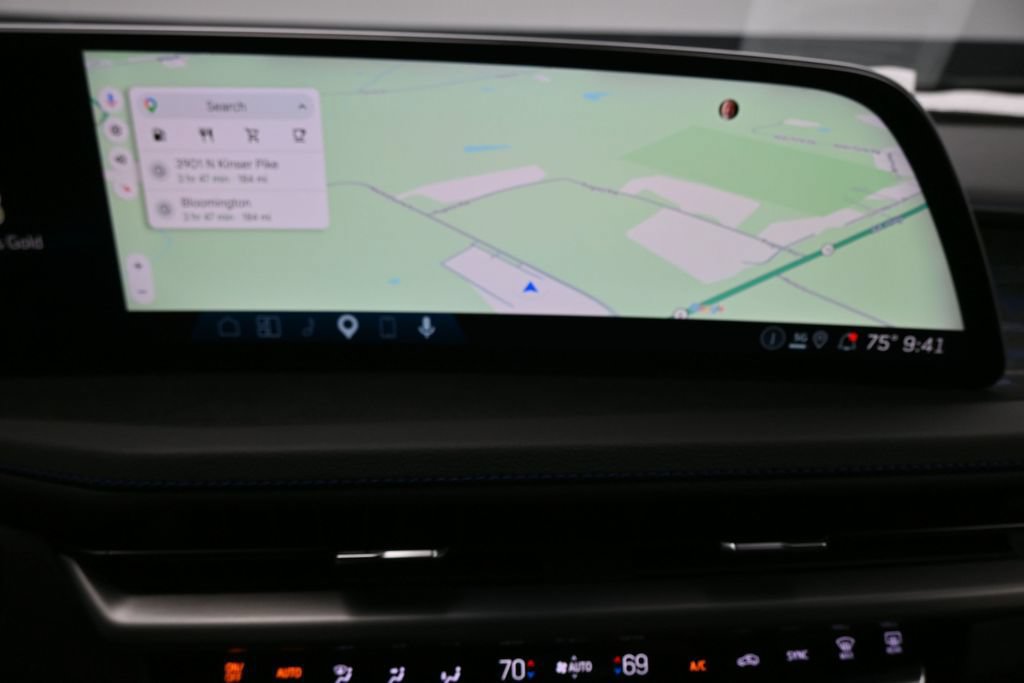 Used 2025 Cadillac XT4 Sport FWD image 21