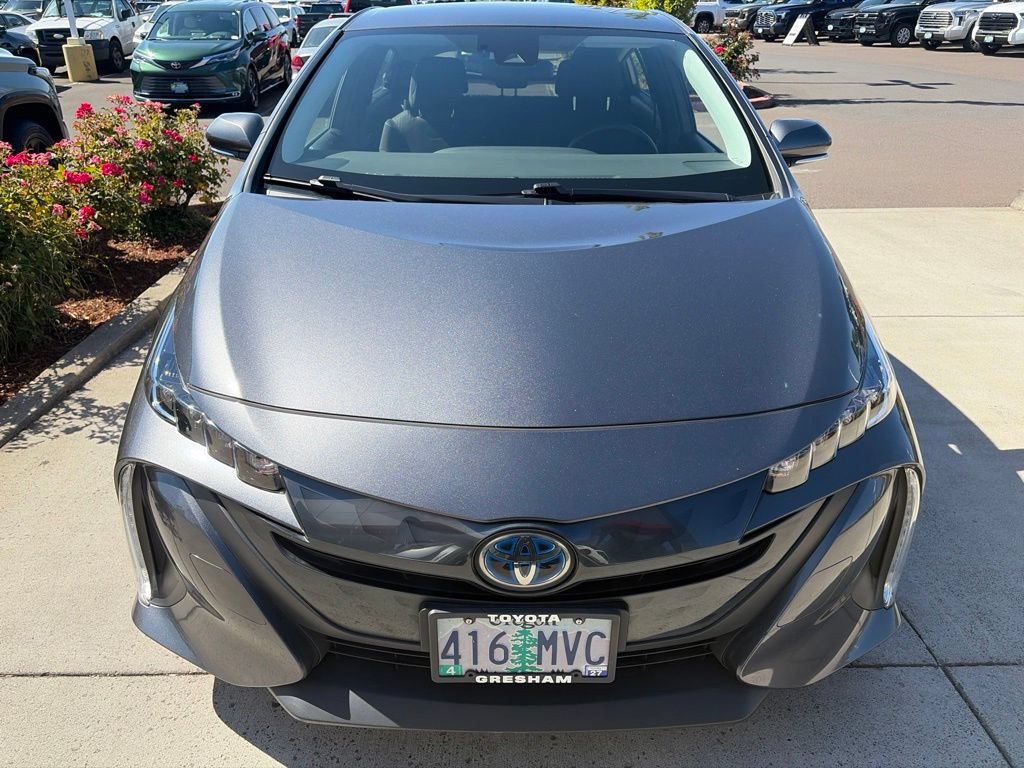 Used 2021 Toyota Prius Prime LE w/ Carpet Mat Package (TMS) FWD image 7