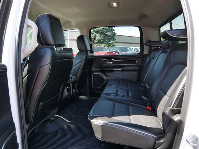 Used 2022 RAM 1500 Laramie AWD/4WD image 16