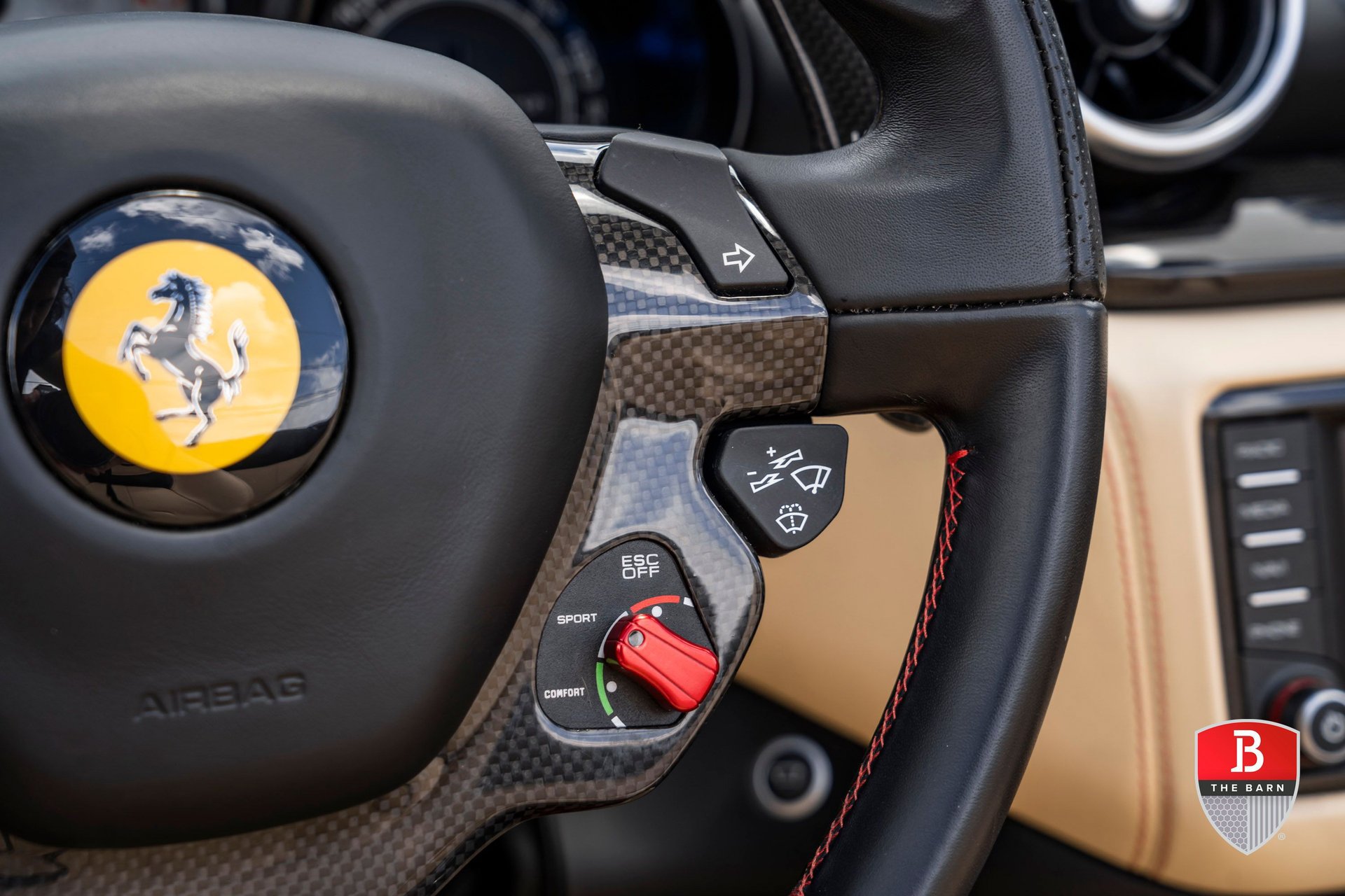 Used 2017 Ferrari California T RWD image 34