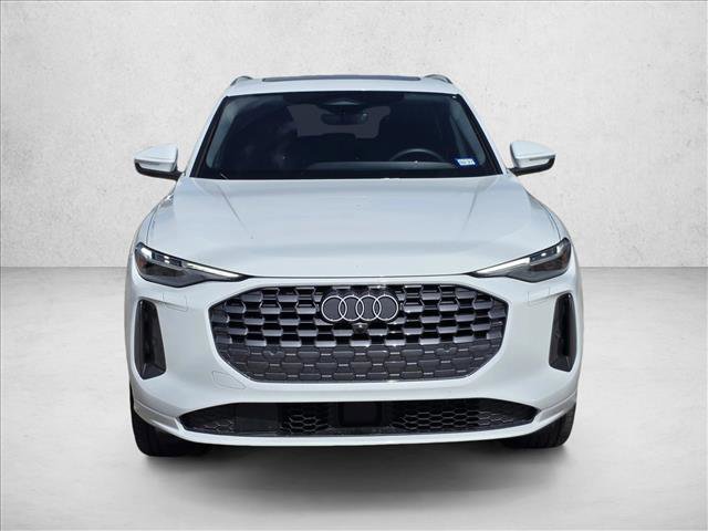 Used 2025 Audi Q5 Premium Plus w/ Premium Plus image 2