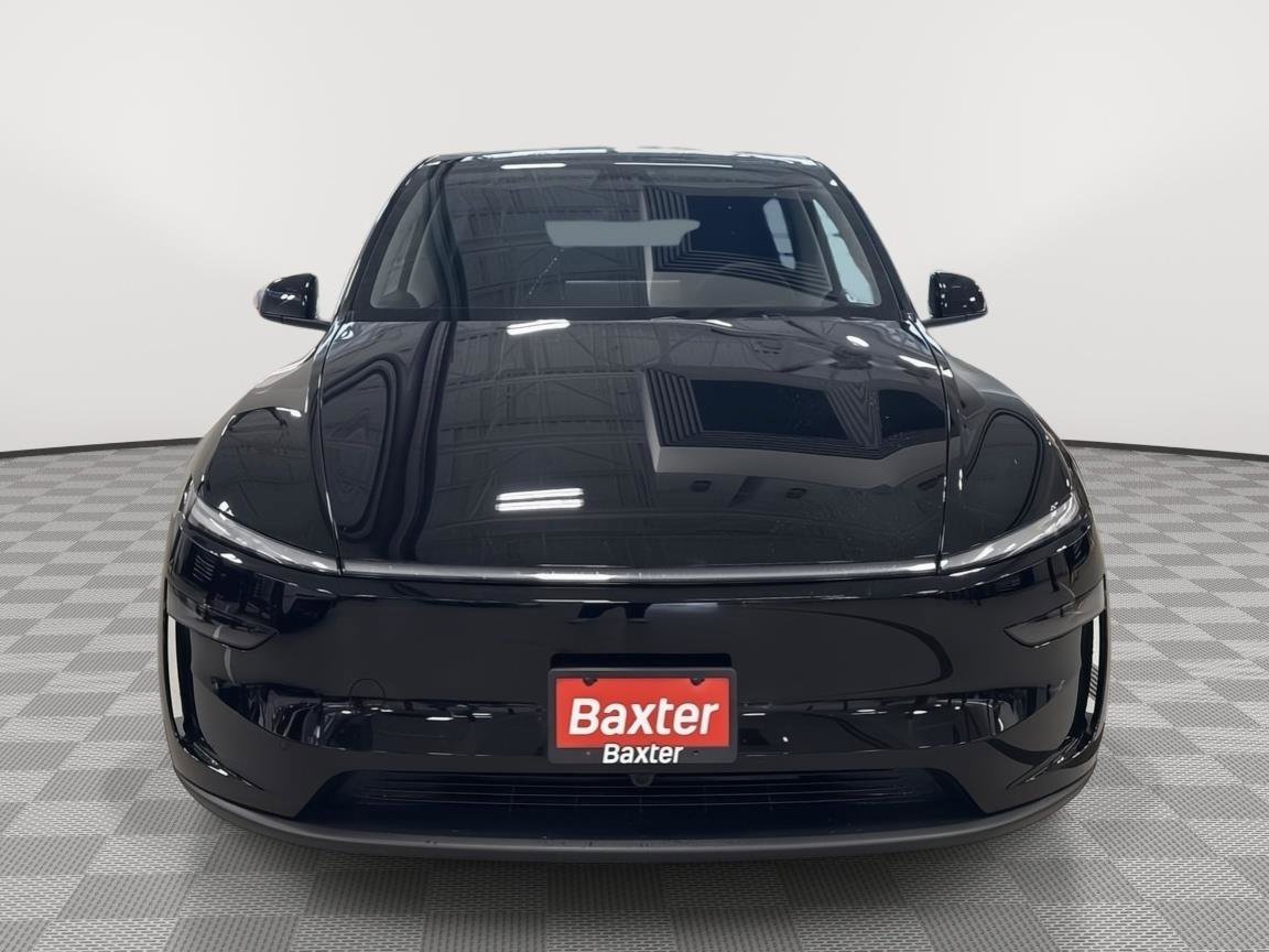 Used 2026 Tesla Model Y AWD image 6