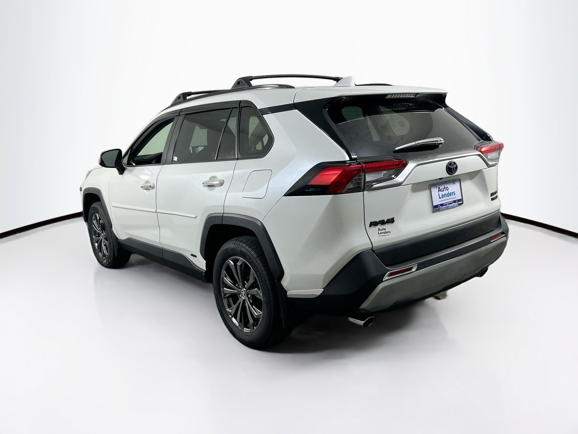 Used 2022 Toyota RAV4 Limited AWD/4WD image 7